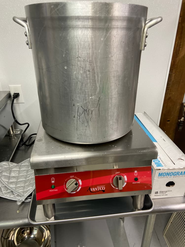 This pot of water has been on Hi for over an hour. 190f is as hot as it gets.