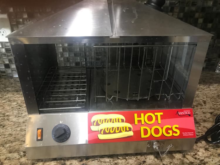 Hot dog steamer