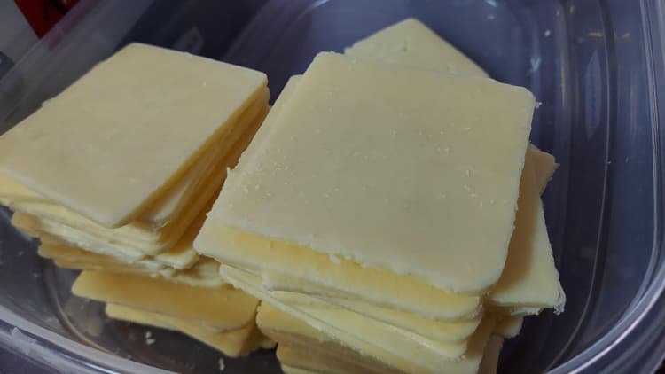 Look how well it's like this even sharp cheddar